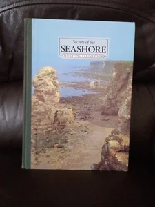 SECRETS OF THE SEASHORE : The Living Countryside (Readers Digest hardback) - Picture 1 of 4