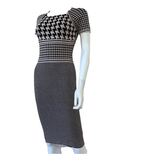 Escada S Small (2 4) Black Beige Houndstooth Sweater Sheath Dress Bodycon Wool - Picture 1 of 14