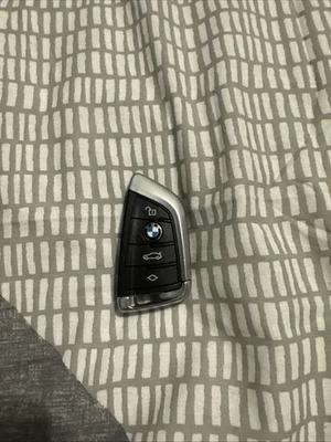 BMW Key fob - Image 1 of 3