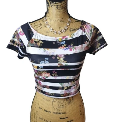 Forever 21 Floral Striped Crop Top S Lined Cottagecore Festive Y2K Resort Vacay - Image 1 of 4