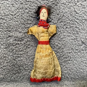 Bambola vintage fatta a mano arte popolare dell'Alaska 10" tradizionale nativa rara da collezione - Foto 1 di 8