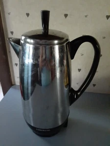 VTG FARBERWARE Superfast Coffee Pot Percolator 12 cup (FCP-412) Works Great - Picture 1 of 4