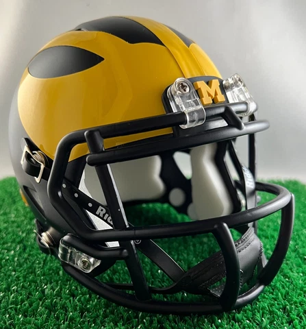 CUSTOM MICHIGAN WOLVERINES RIDDELL SPEED MINI HELMET Cover