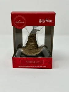 Hallmark 2019 Harry Potter El Sombrero Clasificador Caja Roja Adorno de Navidad Nuevo en Caja - Imagen 1 de 4