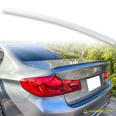 Alerón labial de maletero Fyralip Y22 pintado 300 blanco para BMW Serie 5 G30 Sedán 17-20 Foto 1 de 4