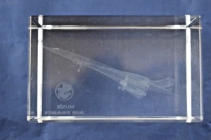 PRESSE PAPIER CONCORDE AVIATION DU MUSEE AIR FRANCE VERRE OU CRISTAL EN VERRE - Picture 1 of 5