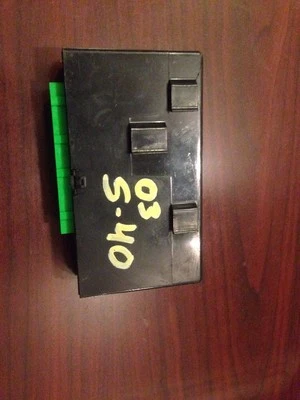 VOLVO 2000-2004 S40/V40 DOOR LOCK ALARM CONTROL MODULE 30889927 30630082 - Imagem 1 de 4