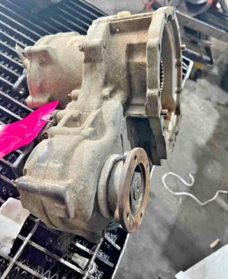 Mercedes Benz Clase C 2003-2007 sedán conjunto de caja de transferencia OEM Foto 1 de 3