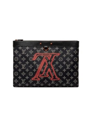 Tinta Louis Vuitton Apollo invertida con monograma excelente estado Foto 1 de 4