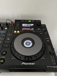Pioneer CDJ 900, 2 Stück, Wie Neu - Bild 1 von 11