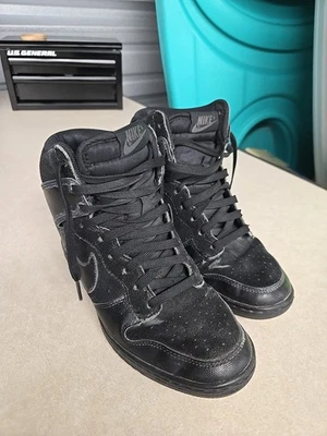 Nike Dunk Sky Hi Black Out Hidden Wedge Suede Shoes 528899-004 Women Size 8.5 - Image 1 of 4