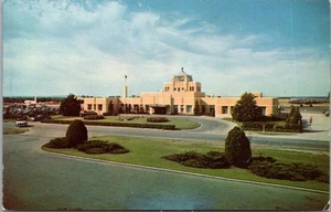 Postal de Tulsa, Oklahoma de la década de 1950 "Vista del aeropuerto municipal de Tulsa" plásticocromo - Imagen 1 de 2