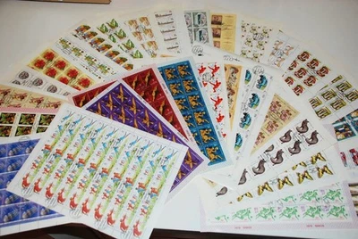 RUSIA * LOTE DE HOJAS COMPLETAS DISTRIBUIDOR-COLECCIONISTA FÚTBOL, HOCKEY, FLORES Foto 1 de 4