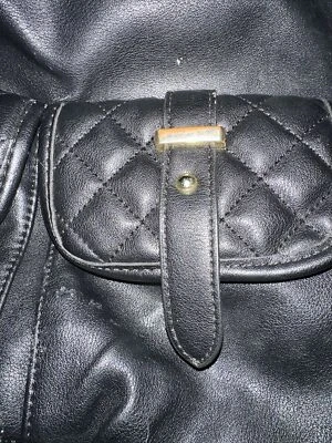 Mossimo Supply Co Mochila Negra Material Sin Cuero Cartera Foto 1 de 4