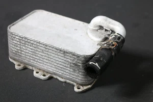 Diesel Ölkühler Kühler oil cooler 059117021R Audi A4 8K A6 A7 4G A8 4H 3.0TDI  - Afbeelding 1 van 5