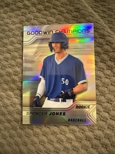 Prisma arco iris cromado Spencer Jones 2023 UD Goodwin Champions RC #P30 - Imagen 1 de 2