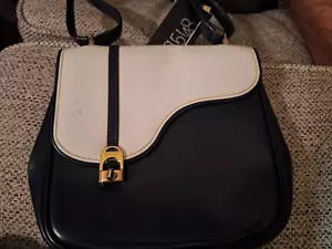 Borsa Gucci Equestrian a tracolla autenticata in pelle di vitello nera - Foto 1 di 17