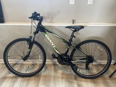 Giant Revel Mountain Bike. Used but has no cons other than a few scratches. - Image 1 of 4