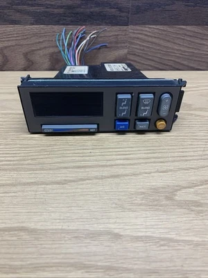 1990-1994 GMC CHEVY TRUCK C/K DIGITAL HEATER A/C CLIMATE CONTROL PANEL OEM Max - Image 1 of 4