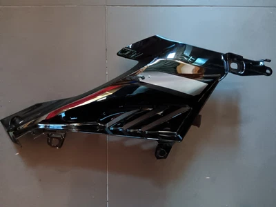 Verkleidung rechts Yamaha YZF-R125  2024 BNU-F117W-00-P2 - Bild 1 von 2