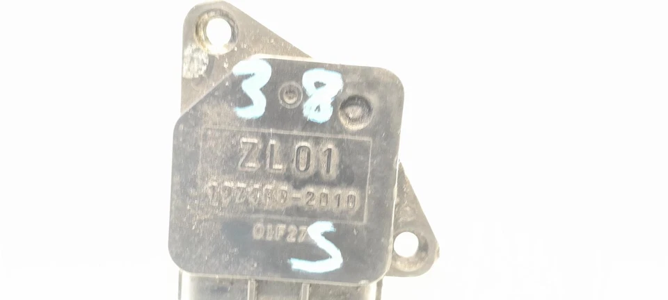 ZL0113215 DEBITMÈTRE DE MASSE D´AIR / 417941 POUR MAZDA RX-8 SE, FE 1.3 FE103 - Imagem 1 de 3