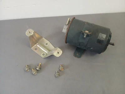 Toyota Pickup 1989 4Runner 1984-1988 bote de carbón emisiones combustible vapor  Foto 1 de 4