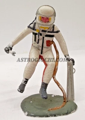 BARAVELLI SOLDATINI LUNARI SPAZIALI ASTRONAUTI VINTAGE '70 DIPINTI A MANO - Immagine 1 di 4