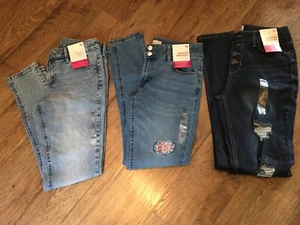 NWT~Lot of 3 pairs~Girls Size 16 Skinny & Super Skinny Jeans -Adjustable Waists - Picture 1 of 3