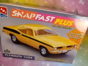1980's AMT/ERTL SnapFast PLUS 1:24 PLYMOUTH BARRACUDA Plastic Model Kit m.i.b. - Picture 1 of 17