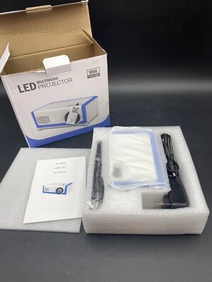 LED High-Resolution Mini Projector TFT LCD 1080 Pixels HD Multimedia - Image 1 of 4