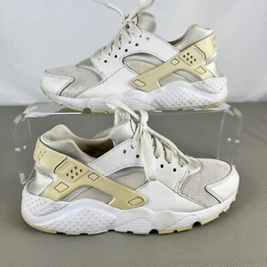 NIKE Boys HUARACHE Training Shoes WHITE 65427-110 Sneakers - Size 5Y - Picture 1 of 9