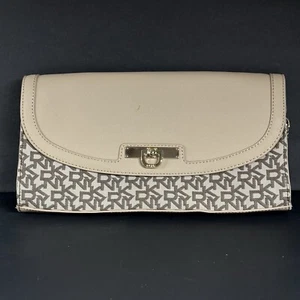 DKNY Clutch Purse Taupe Nude Brown Detachable Chain Logo Shoulder Bag Read* - Picture 1 of 14