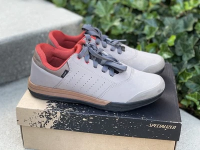 Zapatos Specialized 2fo Roost Clip - Bicicleta de Montaña Gravel Tour - 42 EE. UU. 9 Sin Clip Foto 1 de 4