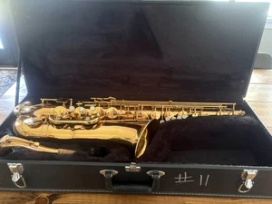 Jupiter 700 Series JTS-787 Tenor Saxophone with Case & Mouthpiece - Picture 1 of 18