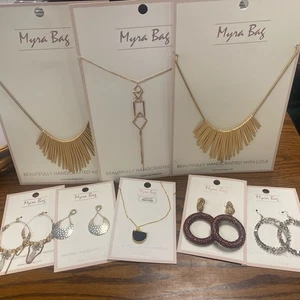 8 Piezas Nuevo MYRA BAG Joyería 4 Collares y 4 Pendientes - Imagen 1 de 7