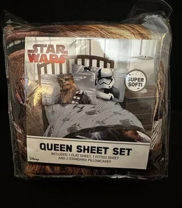 Disney Star Wars Queen Sheet Set Chewbacca/Stormtrooper NEW - Picture 1 of 4
