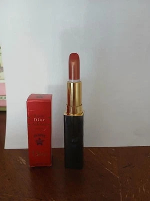 Lápiz labial Christian Dior Dior Addict # 857 rojo festivo súper raro Foto 1 de 2
