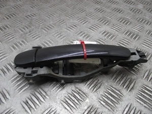 Maniglia portiera posteriore fuoristrada guida destra Volkswagen Golf Z4 / C9z nera 2004-2009A - Foto 1 di 6