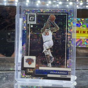2022-23 DONRUSS OPTIC #23 JULIUS RANDLE HOLO FAST BREAK PRIZM NEW YORK KNICKS - Picture 1 of 6