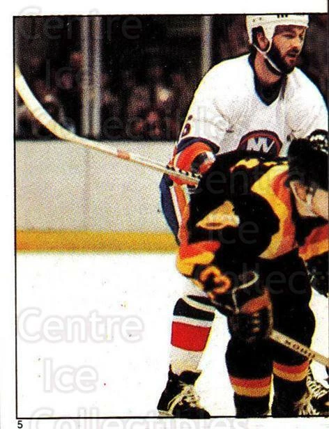 1982-83 Topps Stickers #5 Ken Morrow, Denis Potvin, Billy Smith, Thomas Gradin - Image 1 of 1