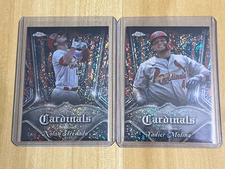 2022 Topps Chrome - Pinstriped Nolan Arenado/Yadier Molina Combo Pack  - Image 1 of 4