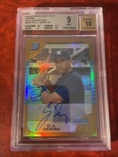 CJ HENRY 2005 Bowman Chrome GOLD REFRACTOR 50 AUTO AUTOGRAPH RC NY YANKEES BGS 9