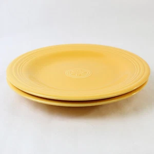 2 PC Set Oneida Petals Marigold Yellow Ceramic Dinner Plates 11" - Picture 1 of 5