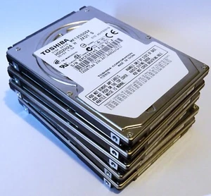 5x Hard Disk Toshiba HDD Notebook da 2,5" da 120 GB testati - Foto 1 di 6