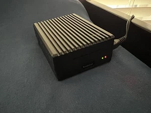 Raspberry Pi 3 Model B Quad Core 1.2ghz 64bit CPU 1gb RAM WiFi & Bluetooth 4.1 - Afbeelding 1 van 6