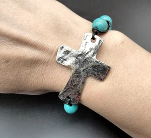 Vintage Faux Turquoise Bead Cross Bracelet Unique Boho Adjustable 5.5-9" Estate - Picture 1 of 8