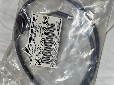 PORSCHE WINDSHIELD WASHER NOZZLE 928628077007 911 968 928 924 944 - Image 1 of 4