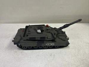 1/28 scale Interactive Battle Tank Battery Operated - Picture 1 of 6