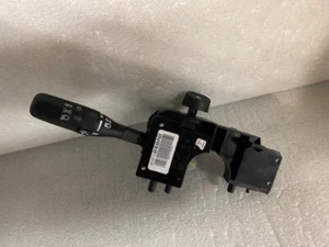 2001-2005 Chrysler Pt. Cruiser Multifunction Switch Turn Signal 5073048AB - Picture 1 of 4