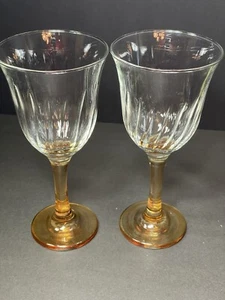 2 Wine Glasses Water Goblets With Golden Amber Stem Base Optic Swirl Top 7.5” - Picture 1 of 12
